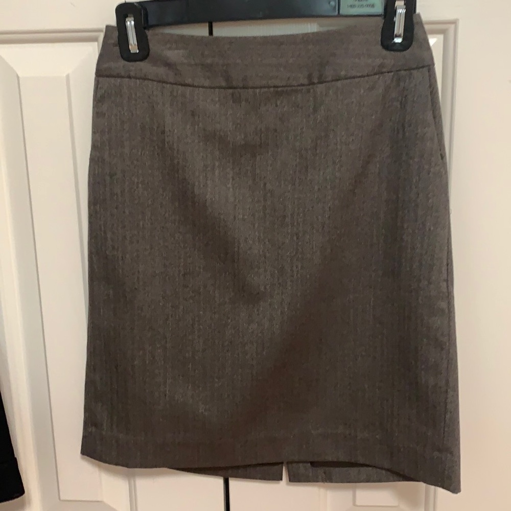 Brown pencil skirt